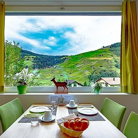 Vallatscha 3* Curaglia