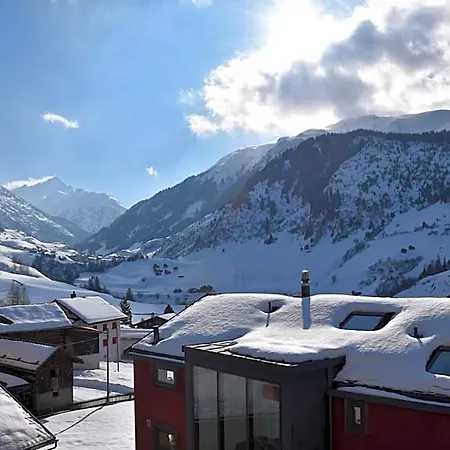 Vallatscha Hotel 3*