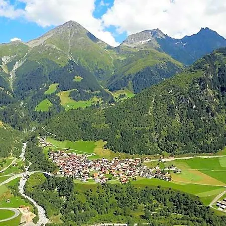 Hotel Vallatscha