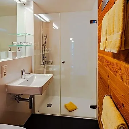 Hotel Vallatscha