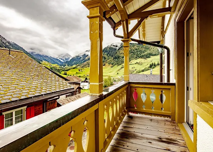 فندق Vallatscha 3*