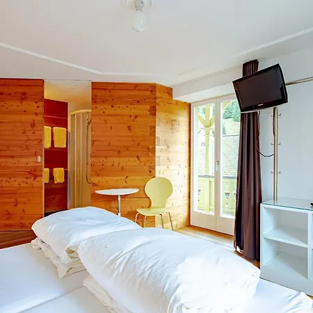 Vallatscha Hotel Curaglia