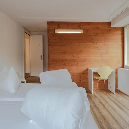 Hotel Vallatscha Curaglia