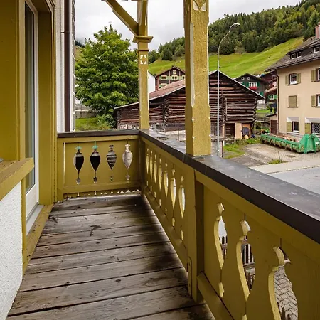 Vallatscha 3* Curaglia